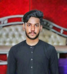 Adnan Khokhar - Tech Blogger & AI Tools Reviewer